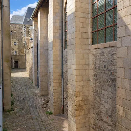 Elegant Confort En Plein Quartier Historique - 6 Pers